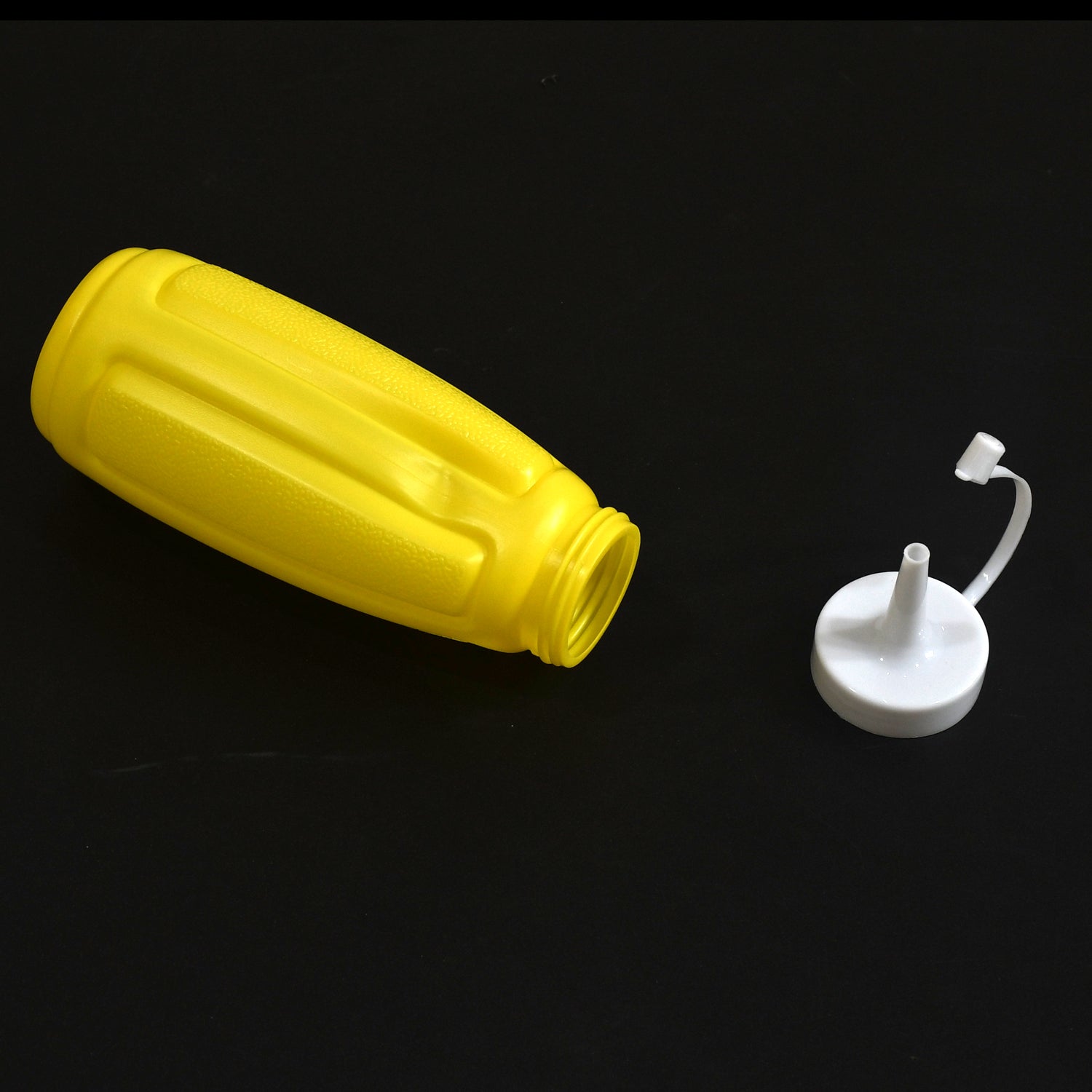 5946 Plastic Squeeze Bottle Ketchup Mustard Honey Sauce Dispenser Bottle ( 2 Pc Set ) 5946 Plastic Squeeze Bottle Ketchup Mustard Honey Sauce Dispenser Bottle ( 2 Pc Set )